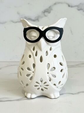 White Ceramic Owl Candle Holder